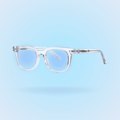 Gafas Krudo No Days Off con filtro de luz azul y montura transparente, diseñadas para proteger los ojos frente a la exposición prolongada a pantallas con un estilo moderno y minimalista.